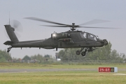 Boeing AH-64D Apache Q-18  Krzysztof Godlewski